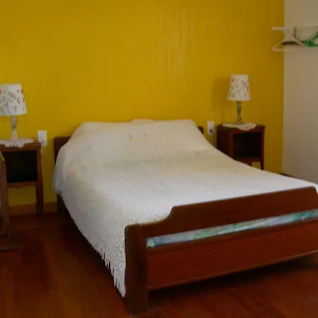 Bed and Breakfast Sous La Glycine