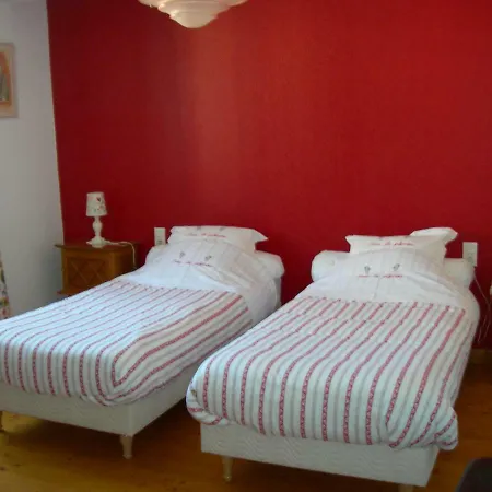 Bed & Breakfast Sous La Glycine 3*